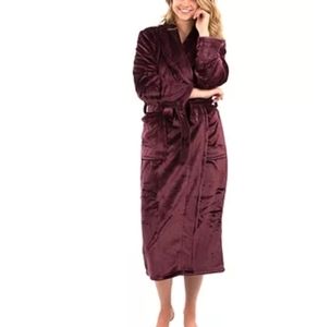 🌙NWT Veami Aspen Plush Bath Robe No Hood